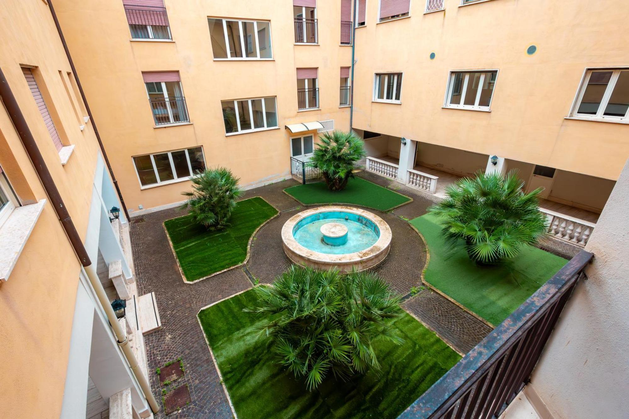 Auberge de jeunesse Ah Roma Extérieur photo