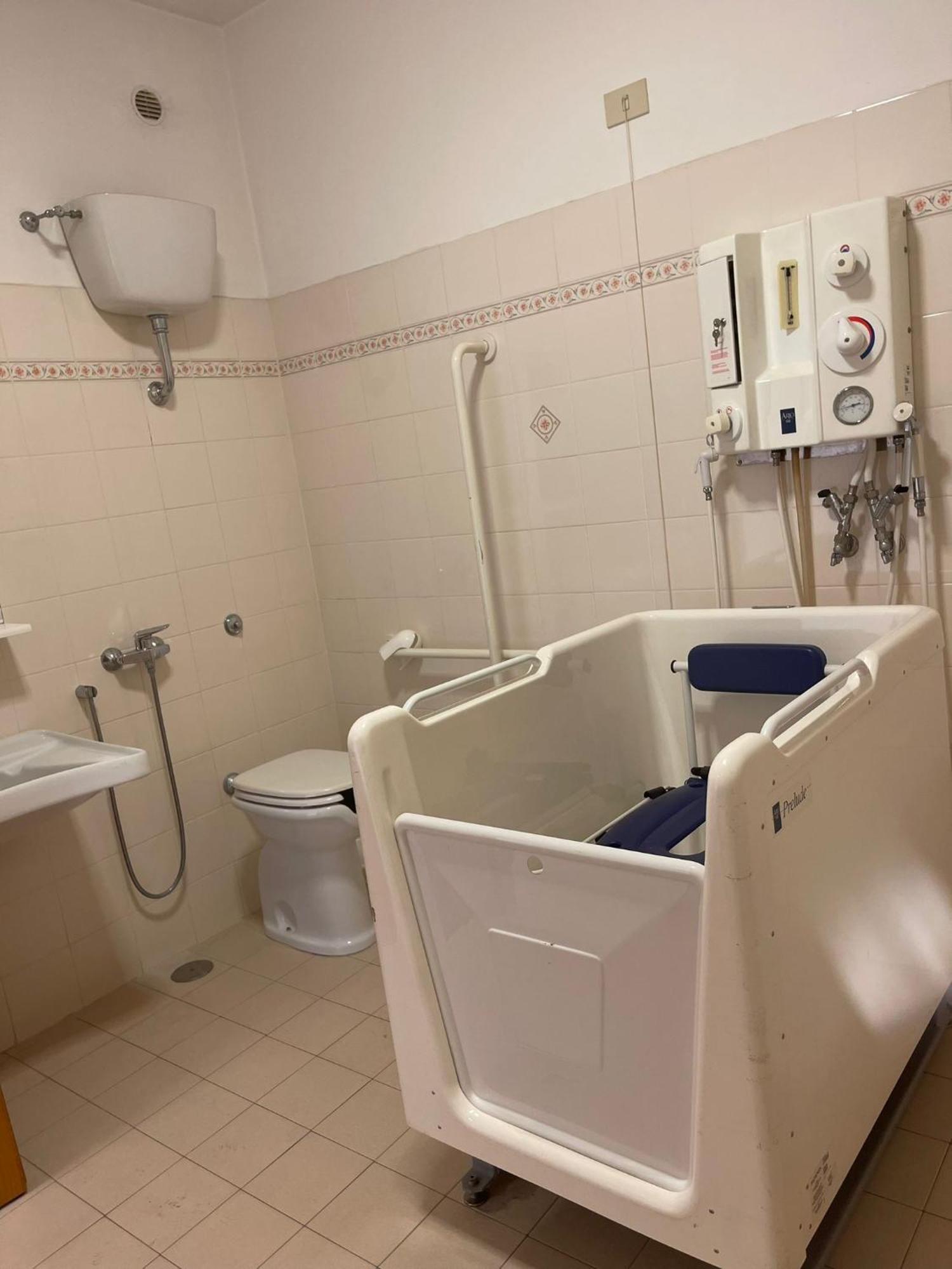 Auberge de jeunesse Ah Roma Extérieur photo